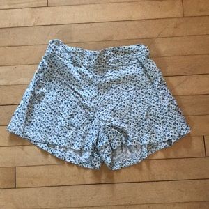 Ralph Lauren High Waisted Shorts, Size S